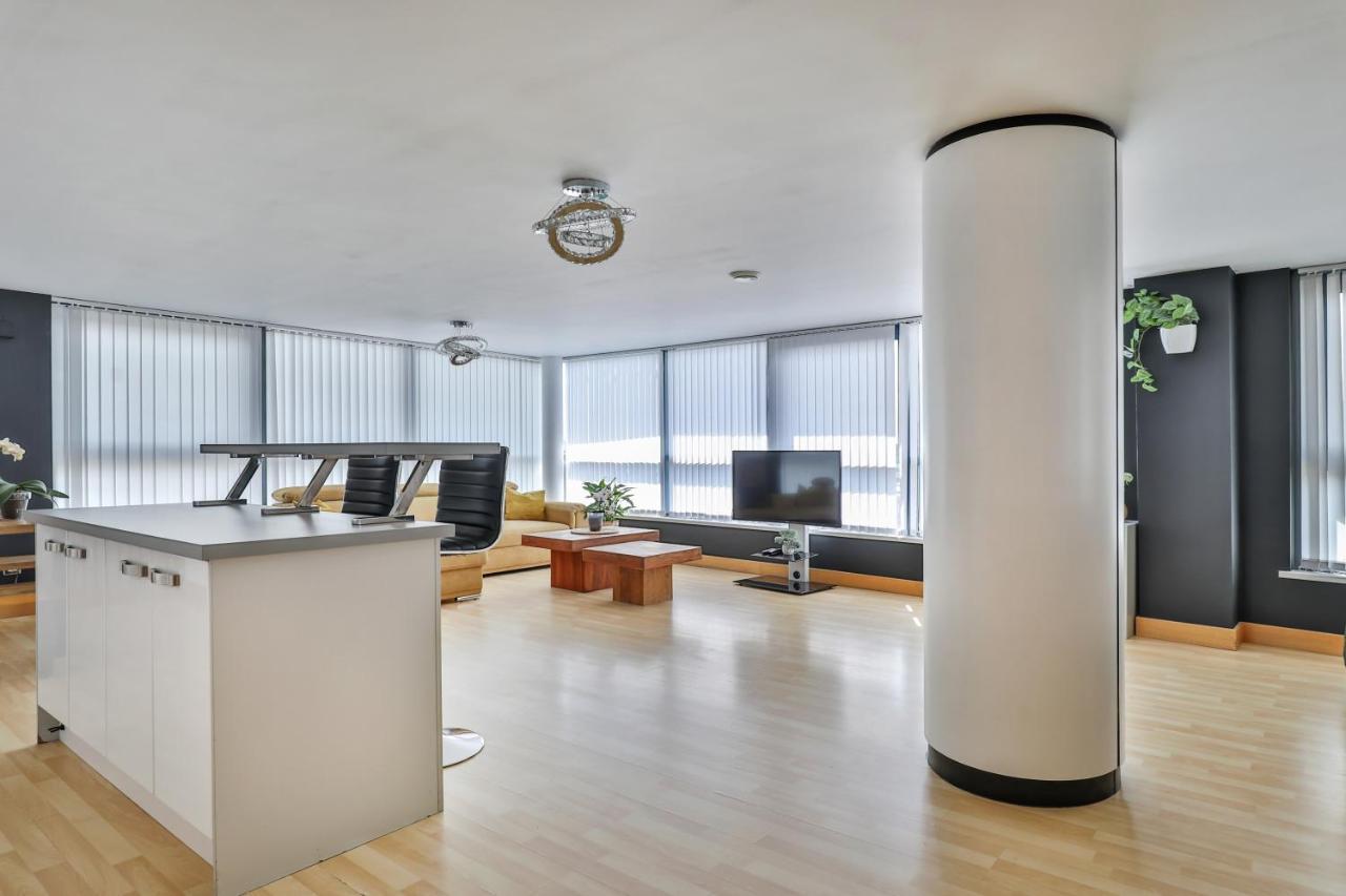 Leeds Most Stunning Penthouse! - Sleeps 8 Apartment ภายนอก รูปภาพ