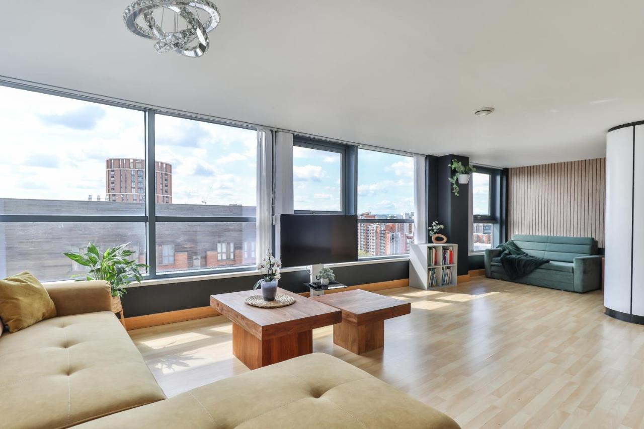 Leeds Most Stunning Penthouse! - Sleeps 8 Apartment ภายนอก รูปภาพ
