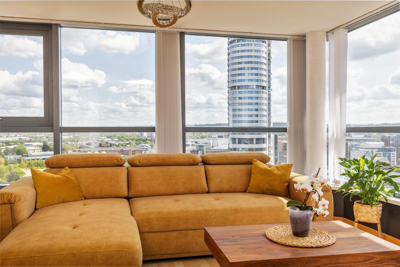 Leeds Most Stunning Penthouse! - Sleeps 8 Apartment ภายนอก รูปภาพ