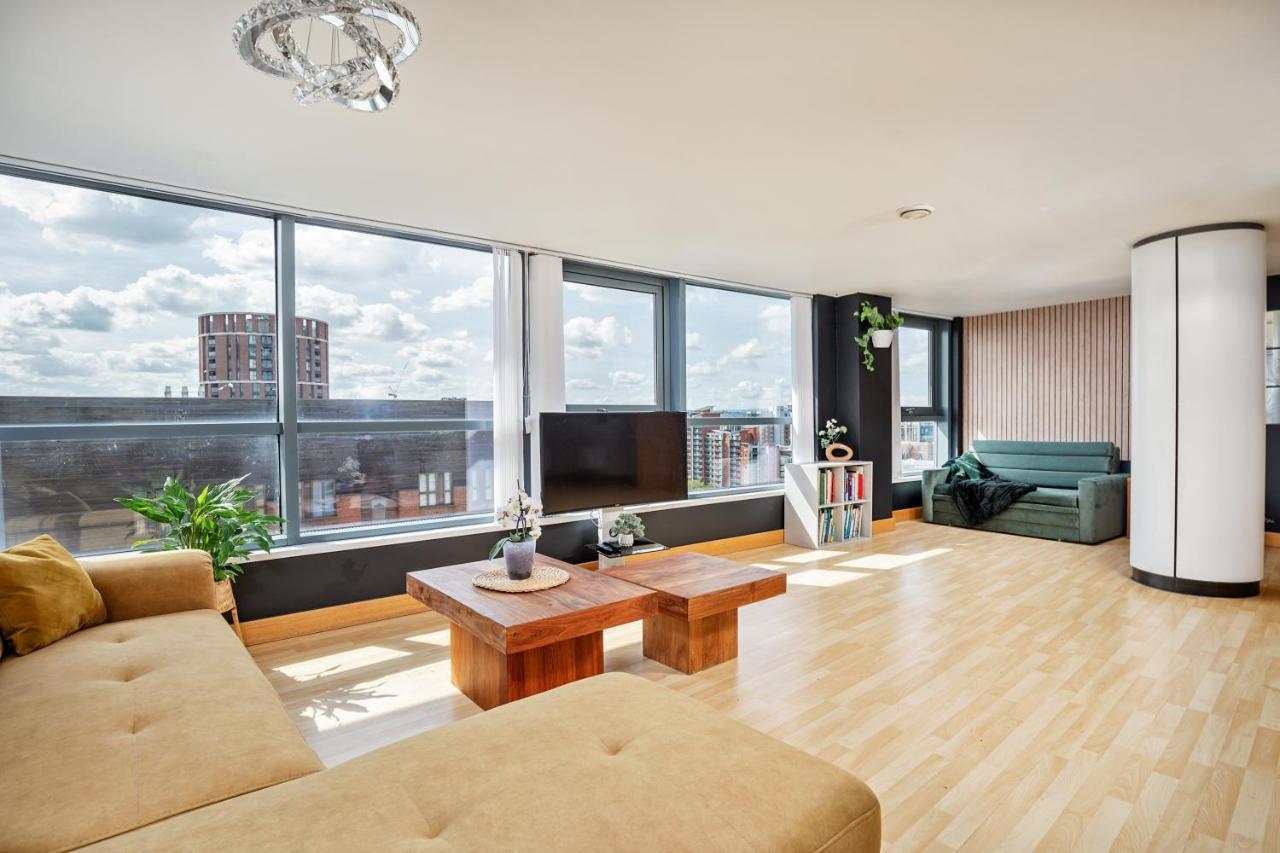 Leeds Most Stunning Penthouse! - Sleeps 8 Apartment ภายนอก รูปภาพ