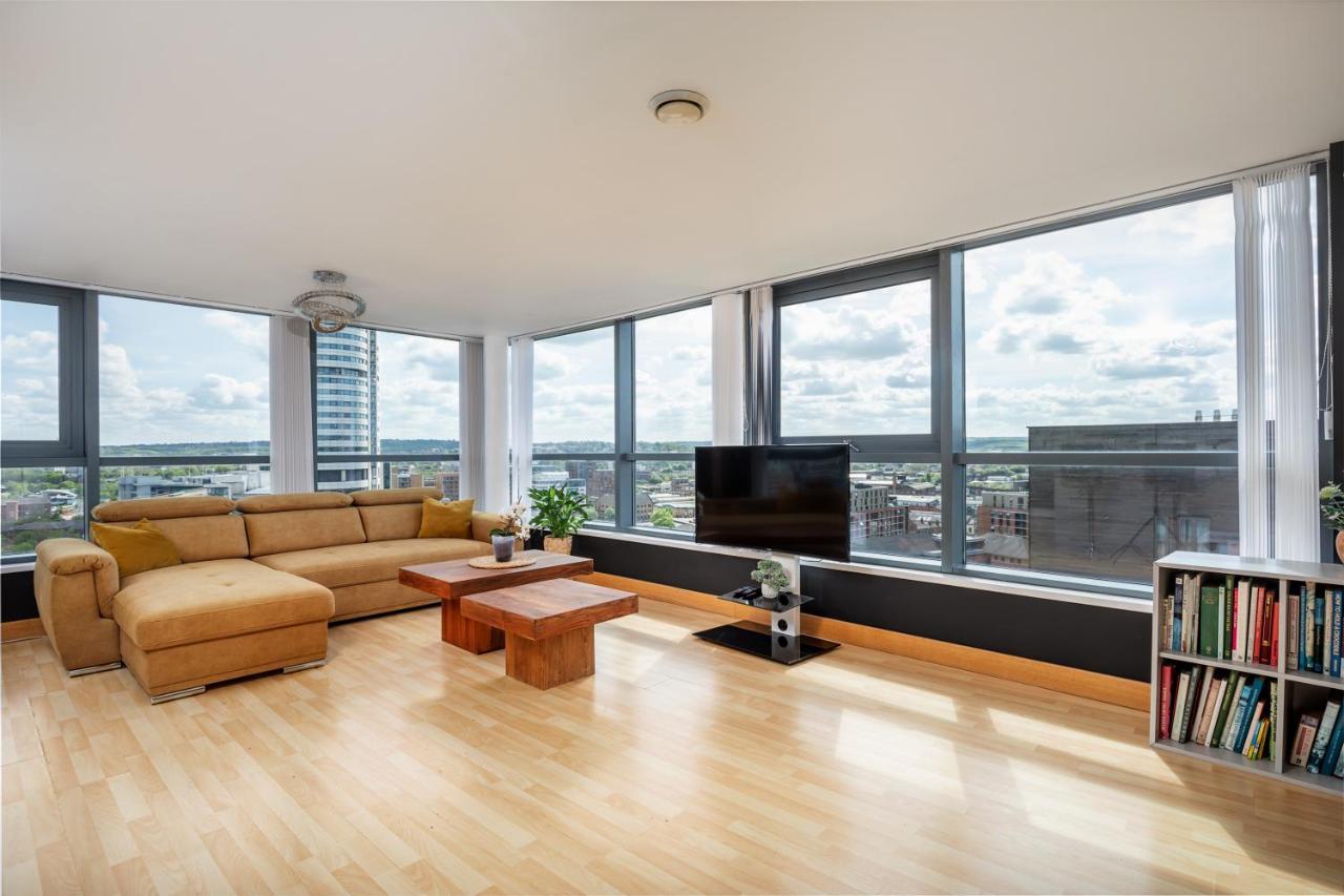Leeds Most Stunning Penthouse! - Sleeps 8 Apartment ภายนอก รูปภาพ