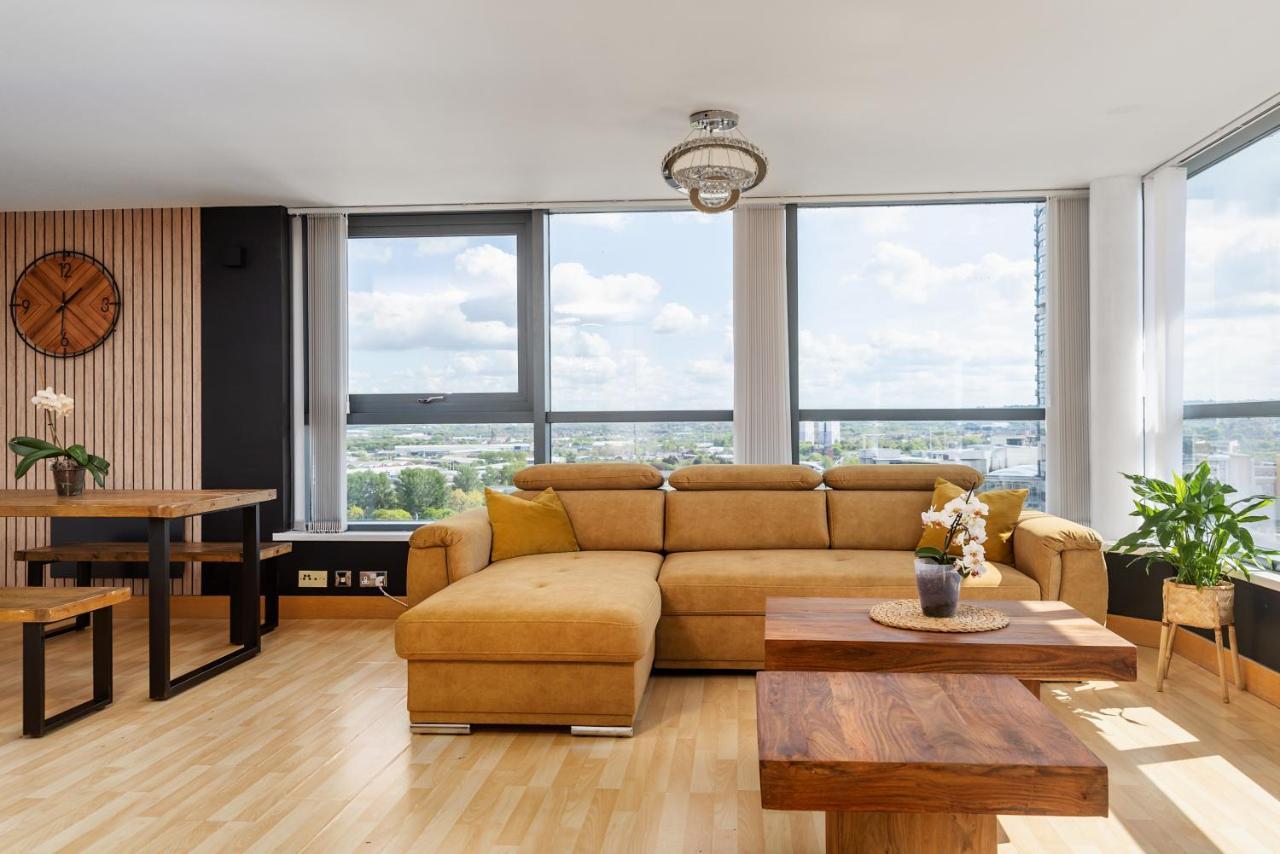 Leeds Most Stunning Penthouse! - Sleeps 8 Apartment ภายนอก รูปภาพ