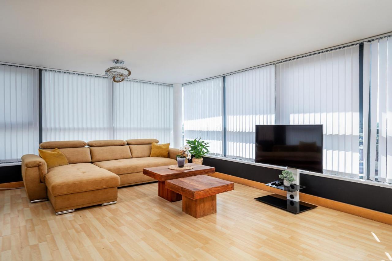 Leeds Most Stunning Penthouse! - Sleeps 8 Apartment ภายนอก รูปภาพ