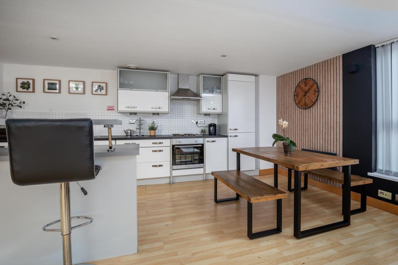 Leeds Most Stunning Penthouse! - Sleeps 8 Apartment ภายนอก รูปภาพ