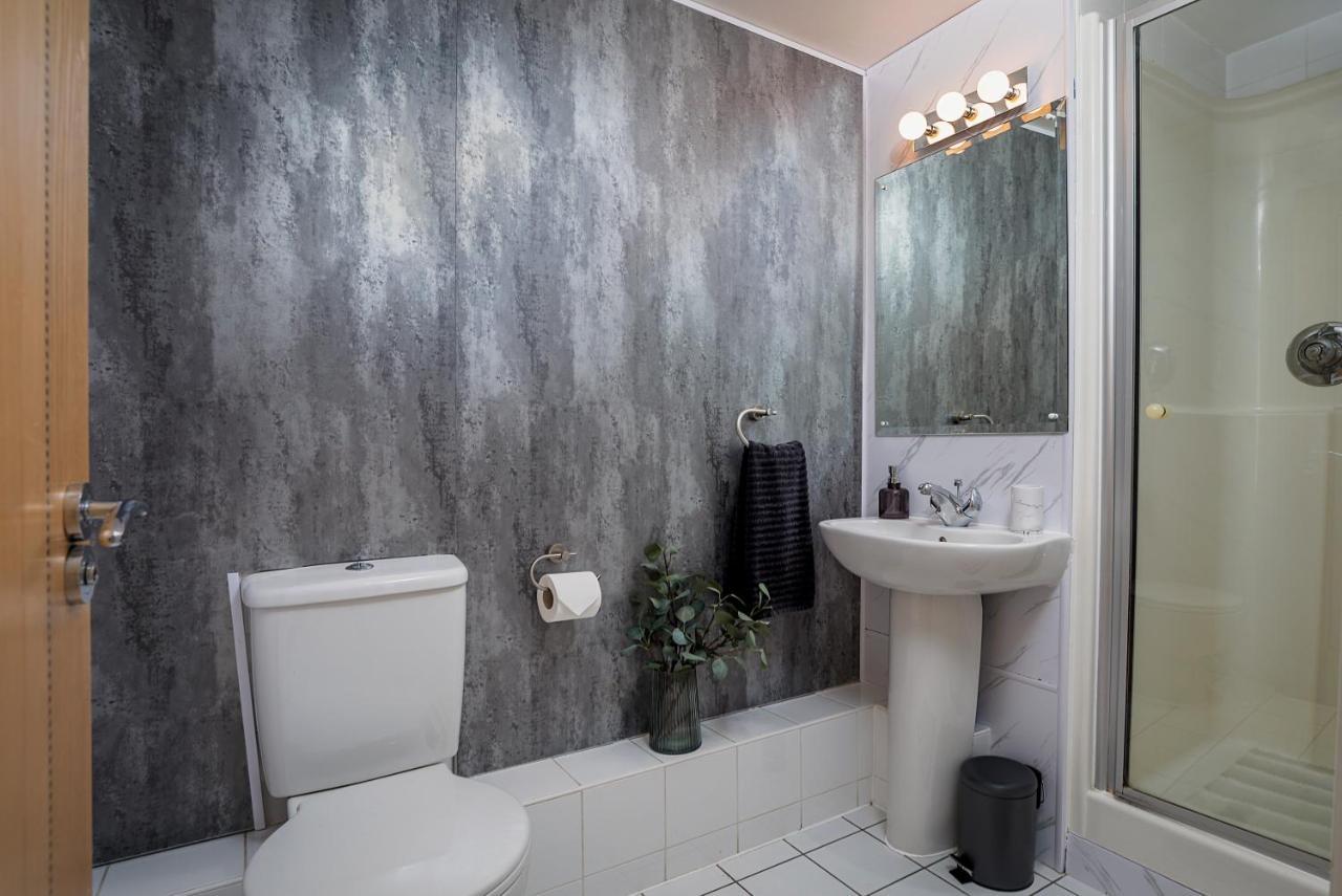 Leeds Most Stunning Penthouse! - Sleeps 8 Apartment ภายนอก รูปภาพ